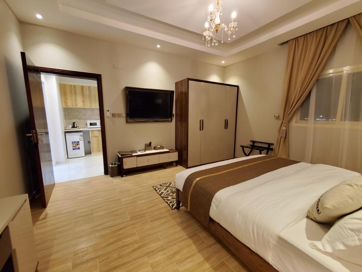 Landmark Hotel Suites Tabuk Exterior foto